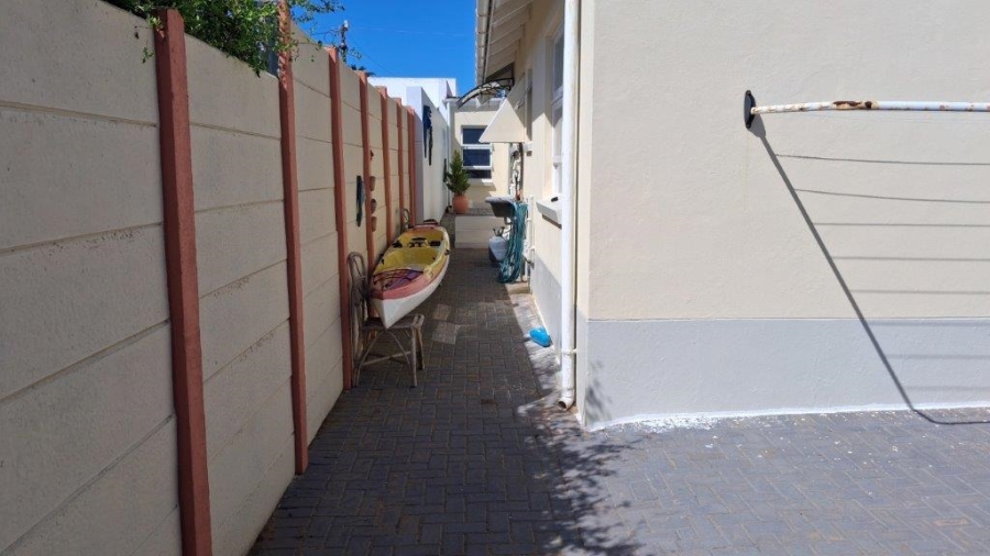 3 Bedroom Property for Sale in Stilbaai Wes Western Cape